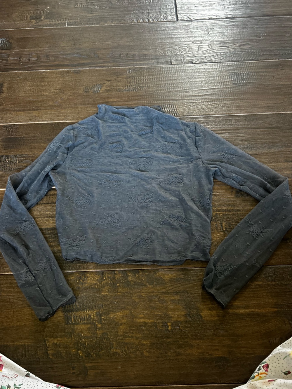 aerie Grey Long-Sleeve Sheer Floral Mesh Top
